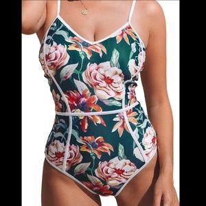 NWT Cupshe Green Floral One Piece Swimsuit size XS